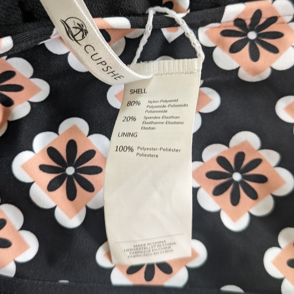 Cupshe Soleil Geo Geometric One Piece Swimsuit - Picture 6 of 9